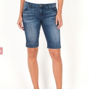 Kut from the kloth Natalie Bermuda shorts
